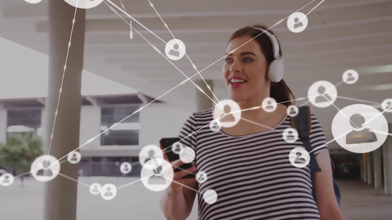 animación de la red de conexiones sobre mujer caucásica usando auriculares