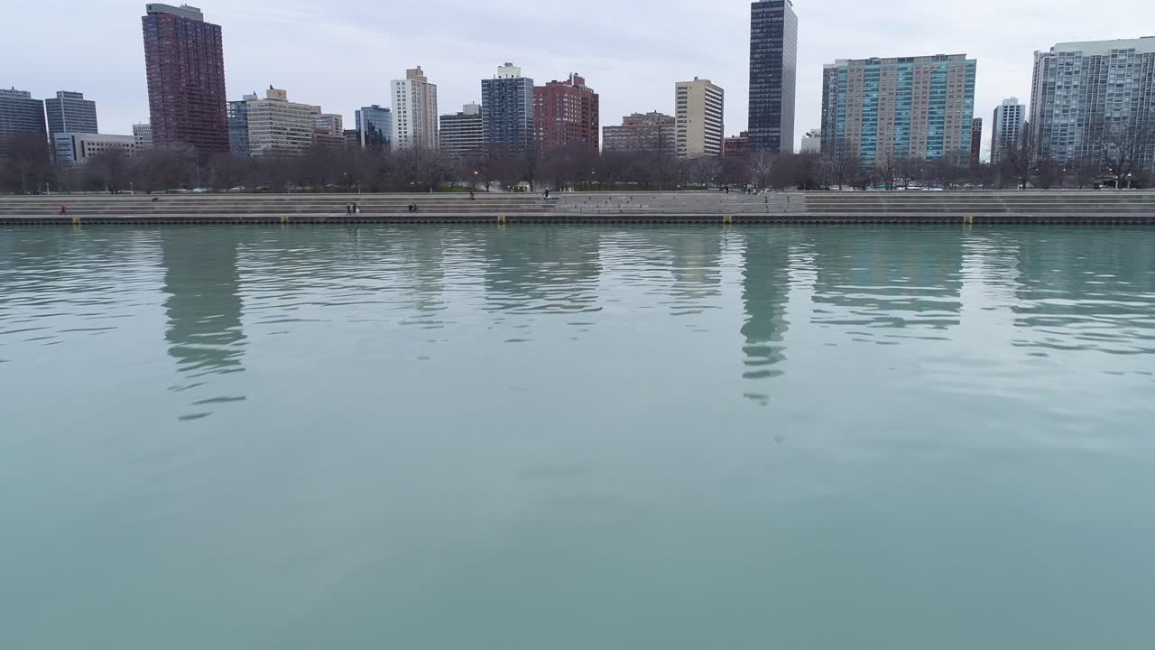 바다가 흐린 날