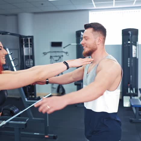 couple working exercise together