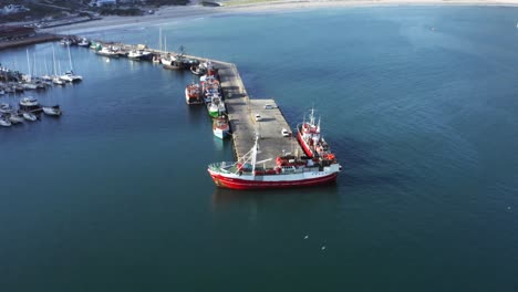 red boat at hout bay