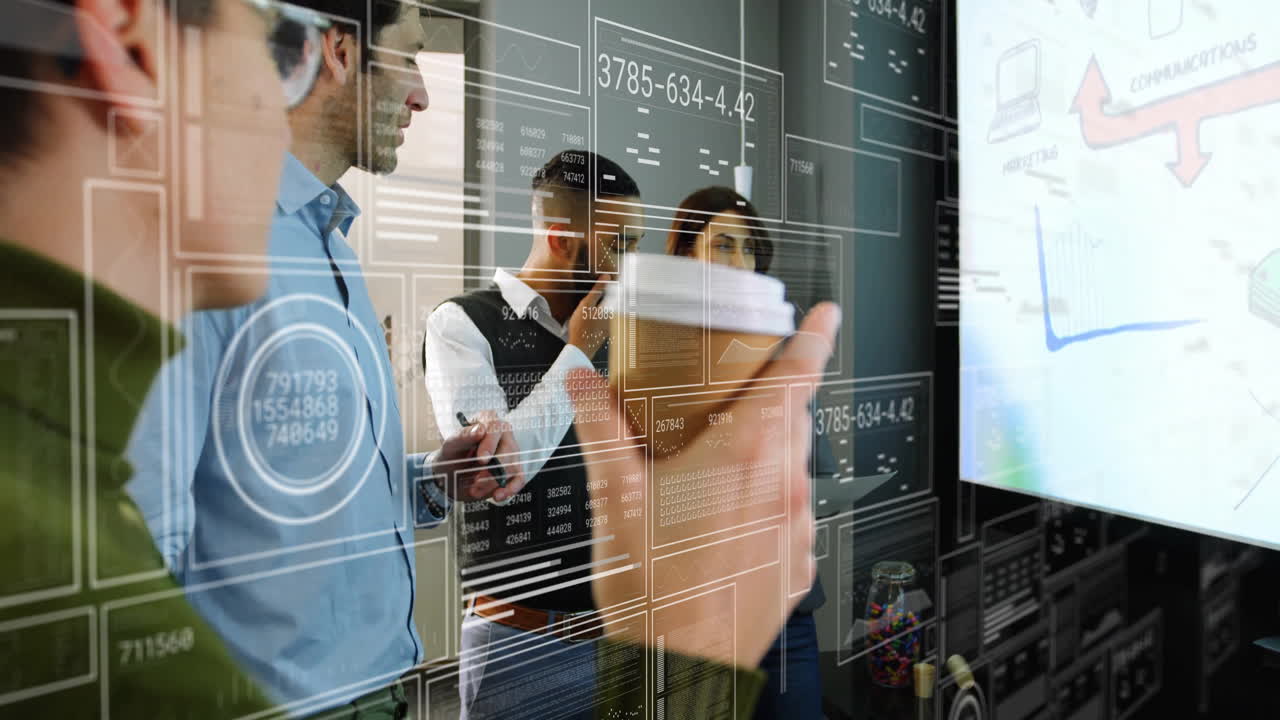 animación del procesamiento de datos financieros sobre diversos colegas que se reúnen en la oficina