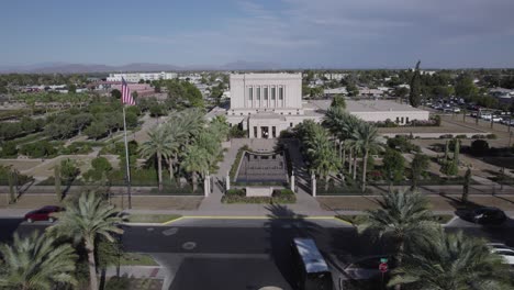 Church-of-Jesus-Christ-of-Latter-day-Saints-In-Mesa,-Aerial-Pull-Back-Shot