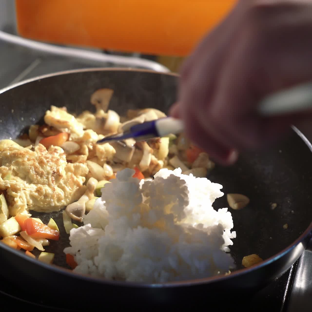 Vegetable stir fry in frying pan