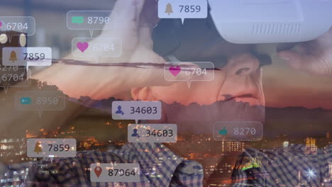 animación de notificaciones de redes sociales sobre el hombre en auriculares vr y edificios de la ciudad