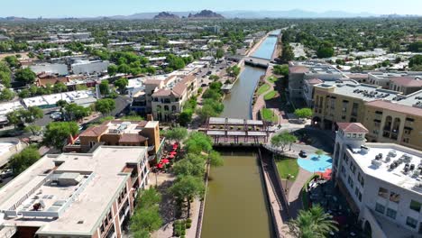 canal in scottsdale, arizona