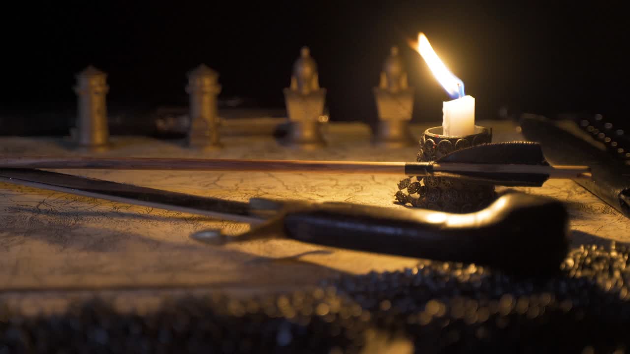 역사적 기간의 전쟁 지도.  ⁇ 불빛으로.