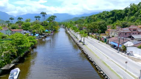 Paraty,-rio-de-Janeiro,-RJ,-Brazil,-river,-travel-in,-drone-footage,-and-Mountain-Brazilian-culture