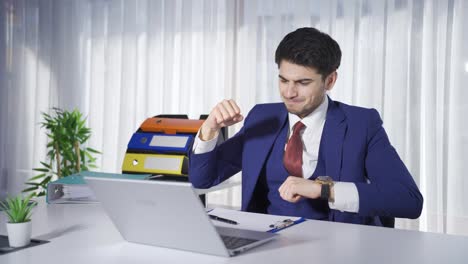 El-Joven-Empresario-Ambicioso-Está-Motivado.