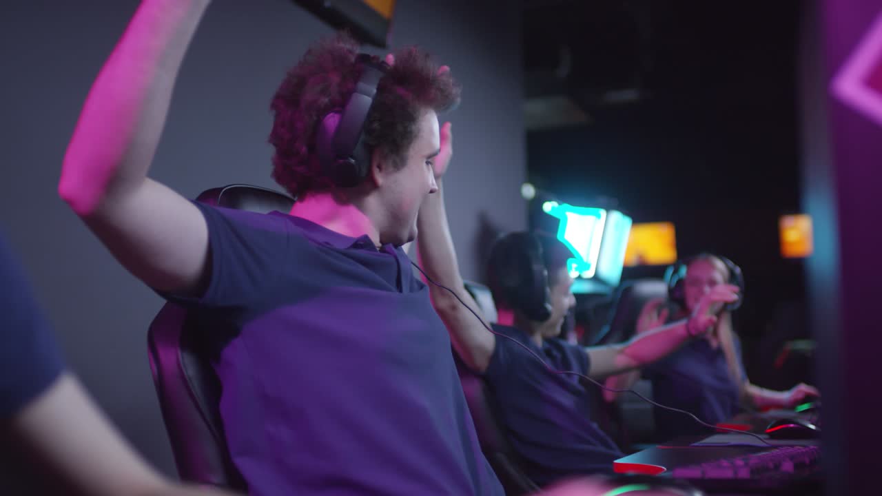 Team Winning Game Round