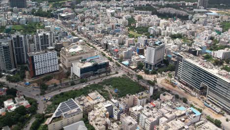 Solar-pannels-over-a-Indian-City