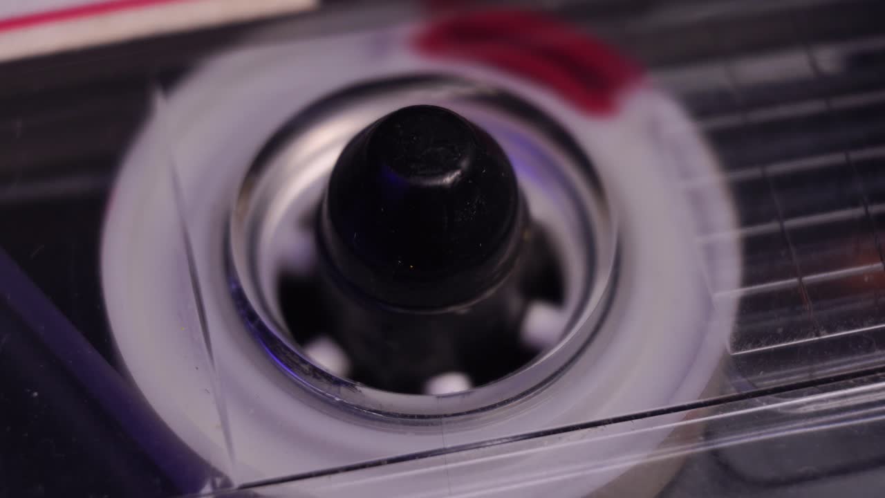 1980년대의 빈티지 오디오 카세트 테이프, 시작 재생, 매크로 클로즈업