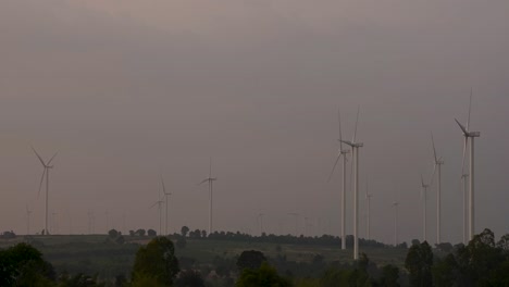 Windkraftanlagen-Sind-Saubere-Alternative-Energieoptionen-Für-Thailand-Und-Das-Südostasiatische-Festland