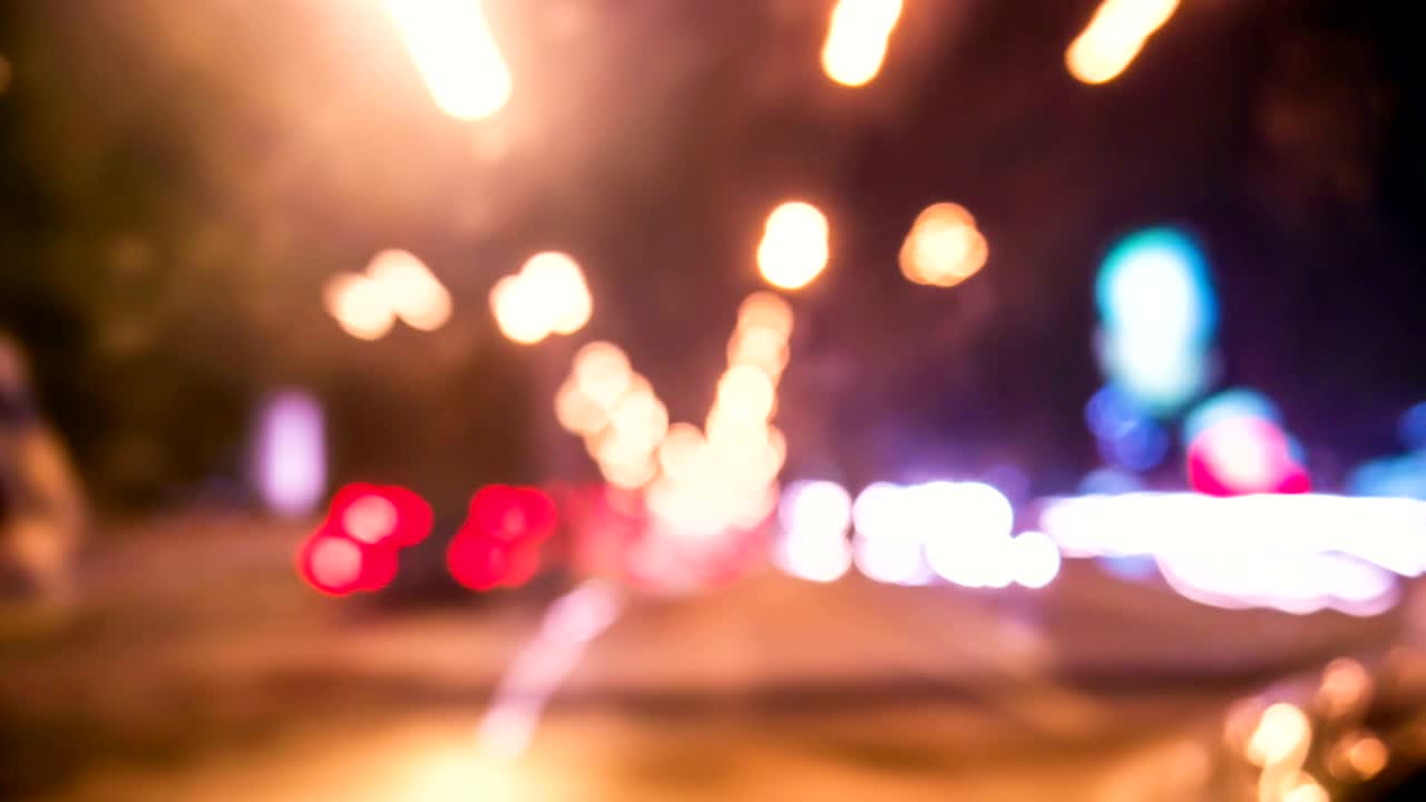 desfocalizar el tráfico en la carretera, portátil