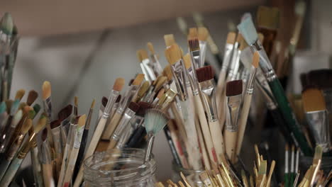 paint brushes