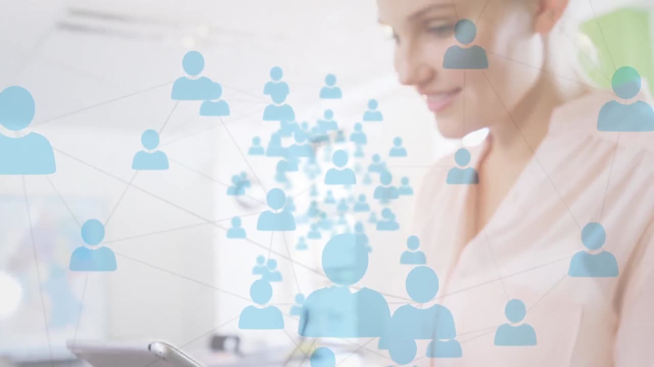 animation eines netzwerks von profil-ikonen über kaukasische lehrerinnen mit digitalen tablets in der schule