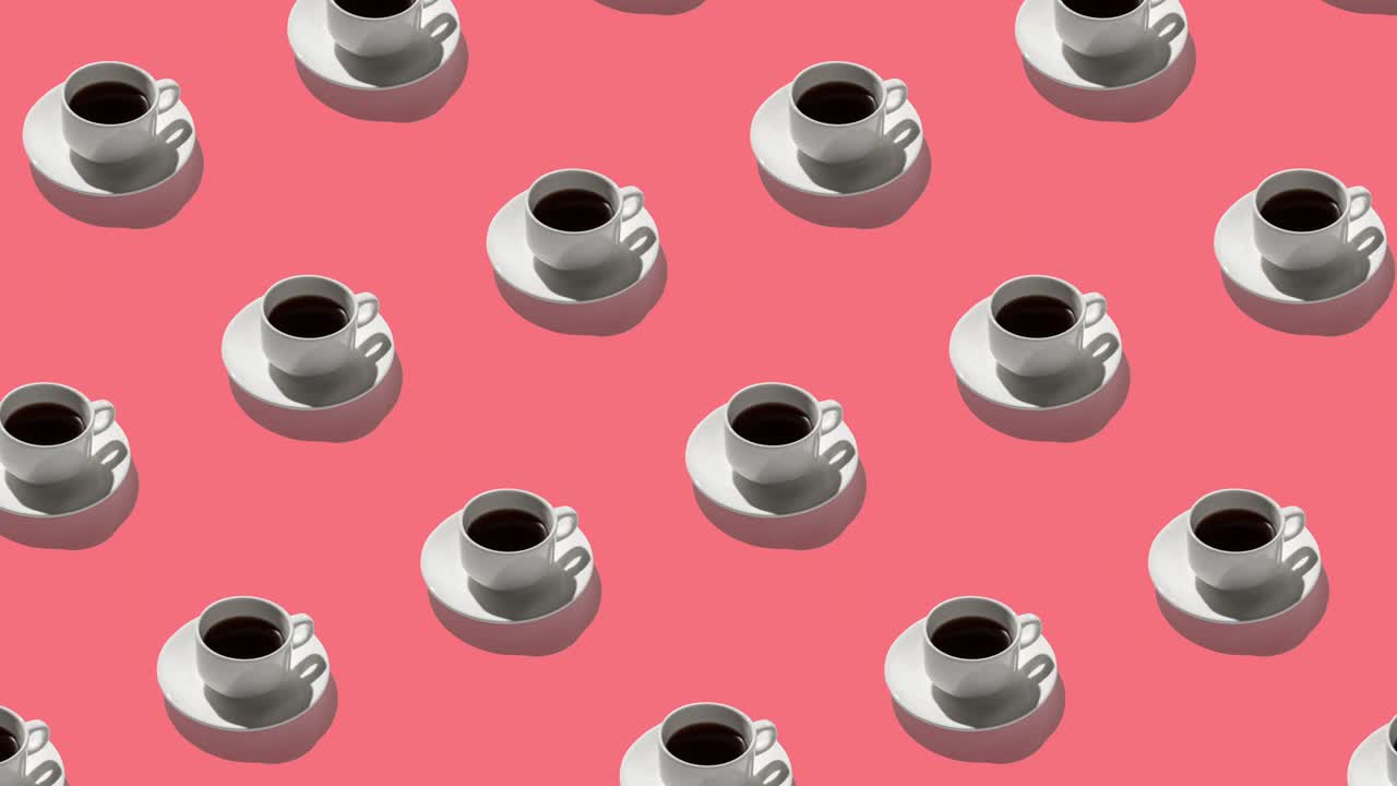 색 커피 컵과 에스프레소와 함께 패턴의 원활한 루핑 애니메이션. 빨간 파스텔 배경에 단단한 그림자
