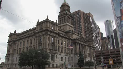 Old-Detroit-City-Hall,-Michigan,-USA