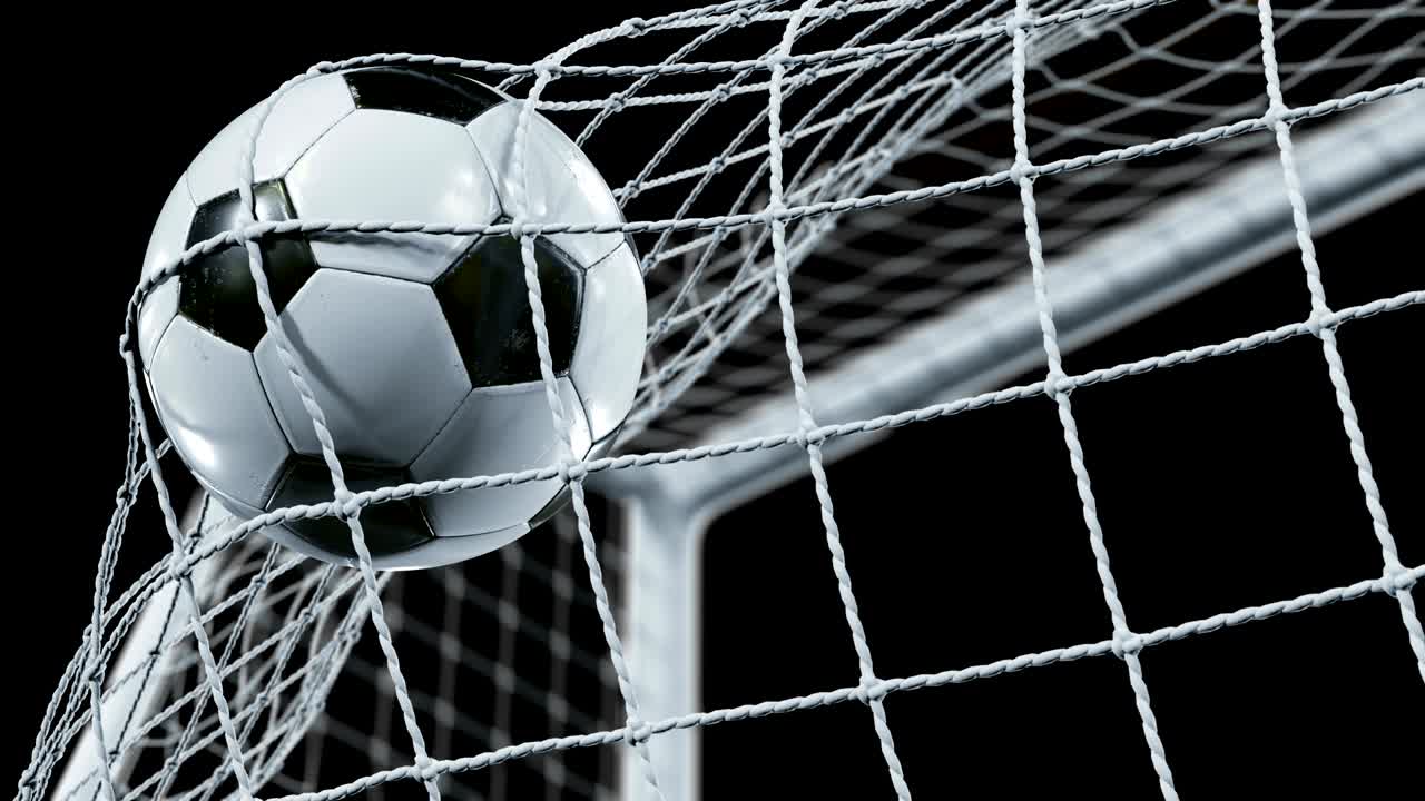 Futbol Topu Ağır Çekimde Kale Ağına Uçuyor. Gol Anının Güzel Futbol 3 Boyutlu Animasyonu. Alfa Kanalı Yeşil Ekran.