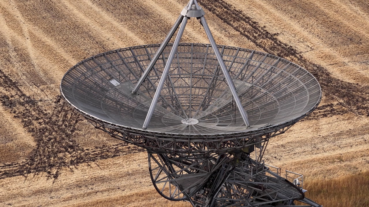Closeup Of One-Mile Telescope Used For Aperture Synthesis Interferometry At Mullard Radio Astronomy Observatory In UK. - aerial shot