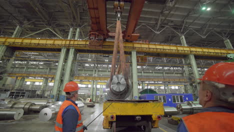 proceso de carga del molino de laminado de metales pesados