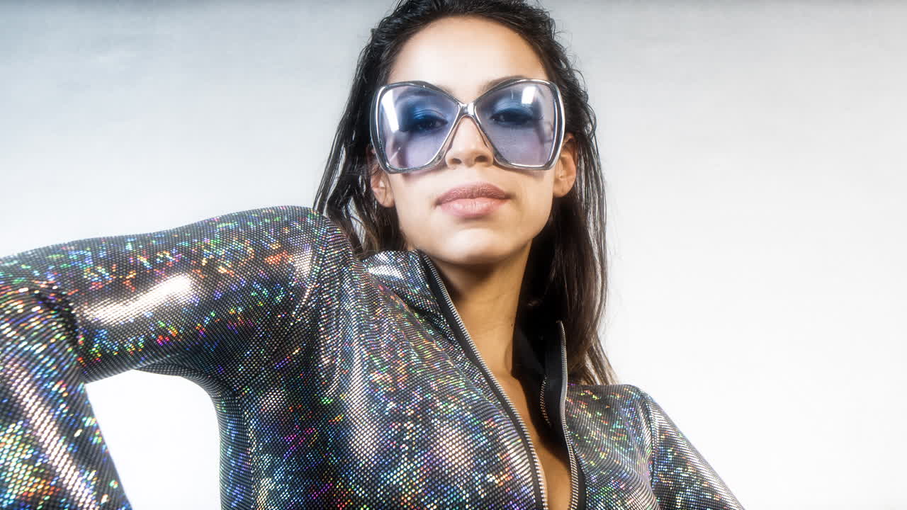 catsuit de mujer 4k 03