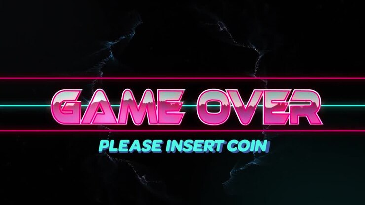 Animazione del testo "game over" su forme geometriche in movimento