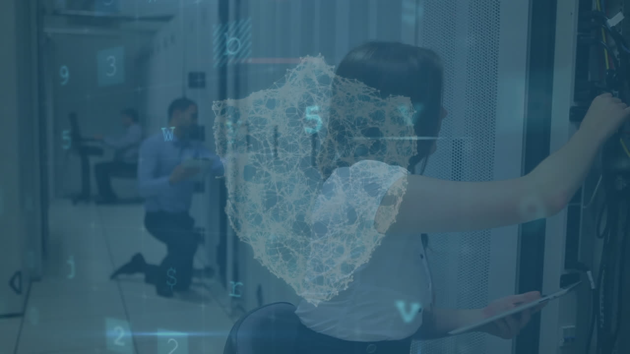 animación del procesamiento de datos sobre diversos trabajadores en la sala del servidor