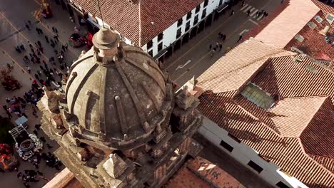 Cusco-Peru-Stadtdach-Luftdrohne-View8.mp4