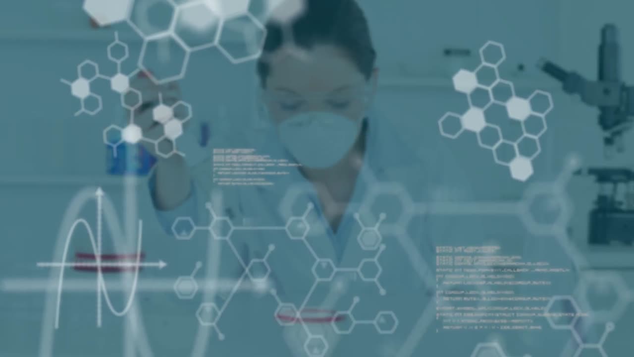 Animação de processamento de dados e fórmula química sobre cientista caucasiana.