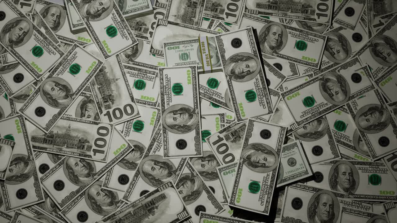 billetes en dólares estadounidenses