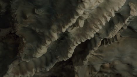 Close-up-shot-of-A-stalactite-cave-wall