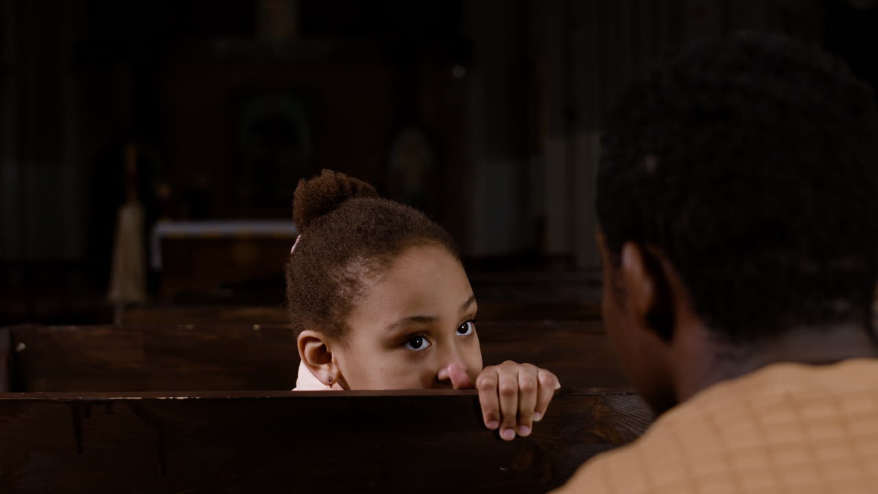 일요일 교회에서 가족