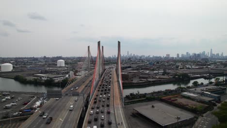 nyc's brooklyn-queens expy and kosciuszko bridge at rush hour