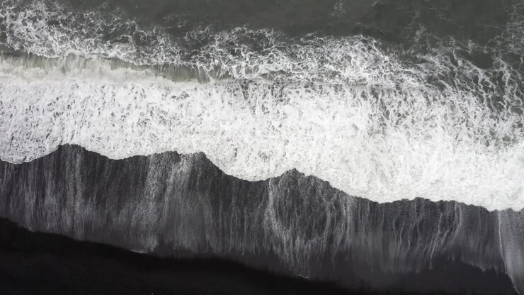 Aerea: Vista dall'alto della spiaggia di Reynisfjara