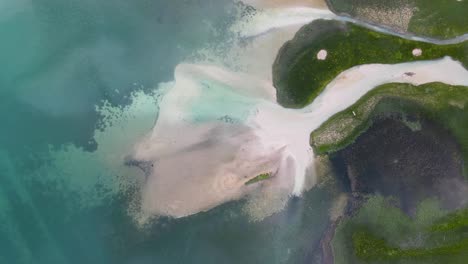 fine sediments flow into the tolblachar see giving it a perfect blue color