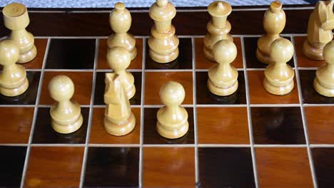 White-knight-move-on-the-attack-position.Chess-game