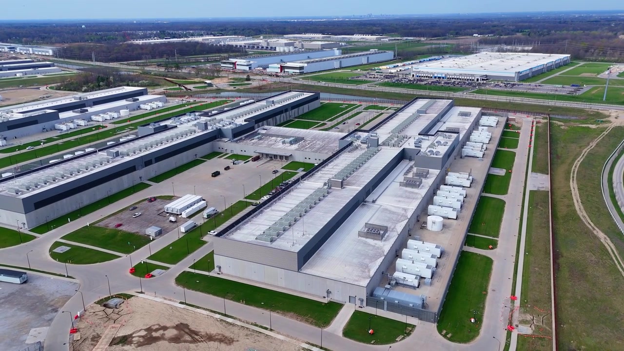 Nybygget storskala datacenter og AI-hub nær Columbus, Ohio, USA