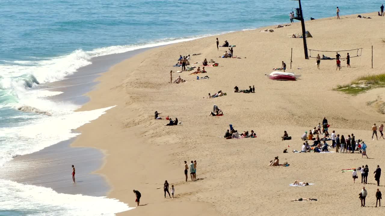 "산트 폴 드 마르"의 해변의 공중 풍경. 시간 지연.