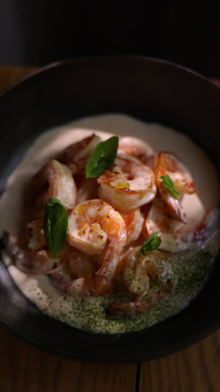 plato de camarón cremoso