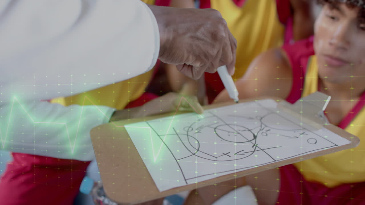 animación del procesamiento de datos digitales sobre diversos jugadores de baloncesto con entrenador