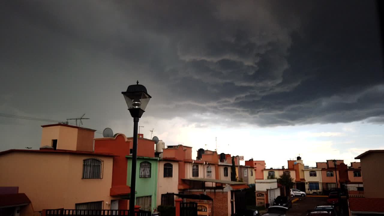 Heavy rain in the neighborhood