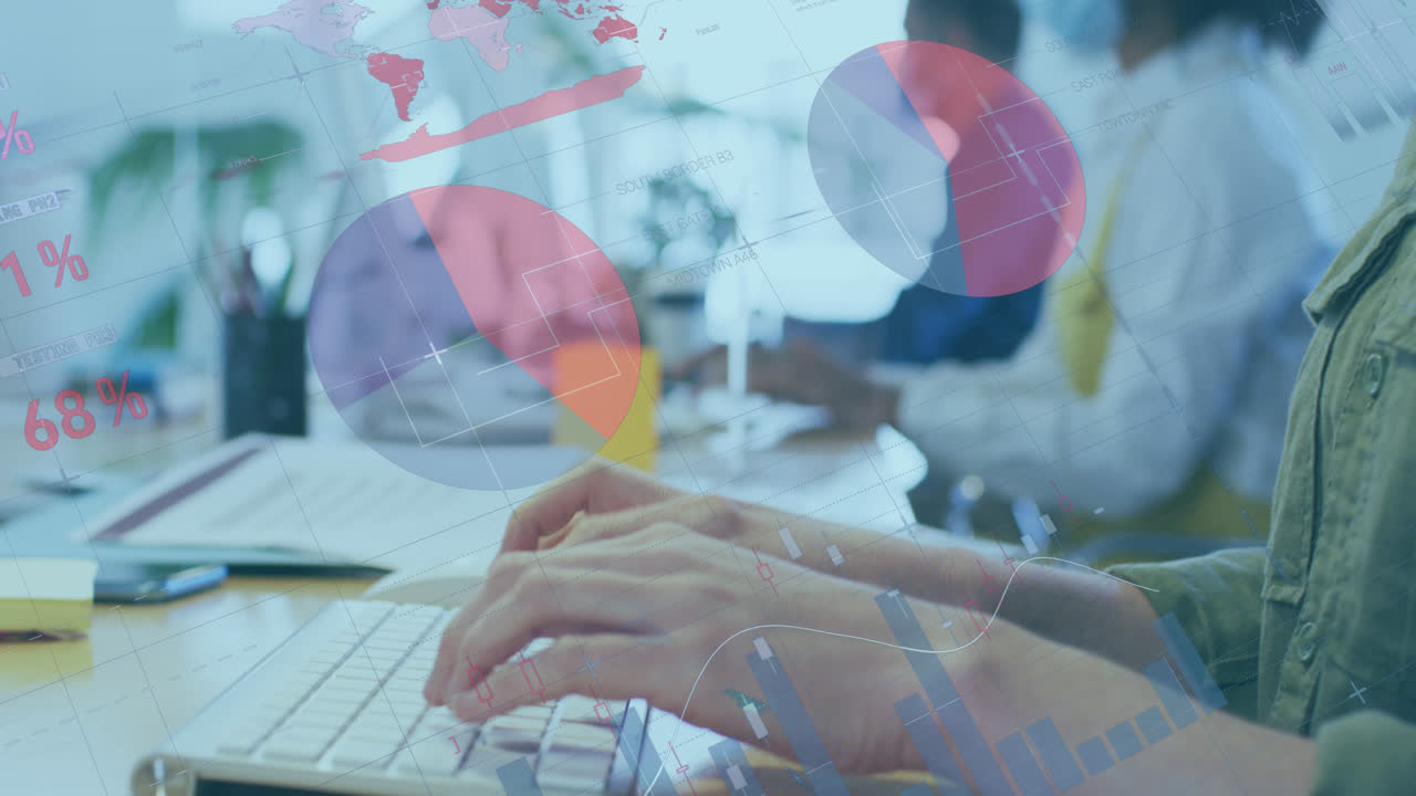 사무실에서 마스크를 쓰고 있는 동료들과 함께 통계를 보여주는 디지털 인터페이스의 애니메이션