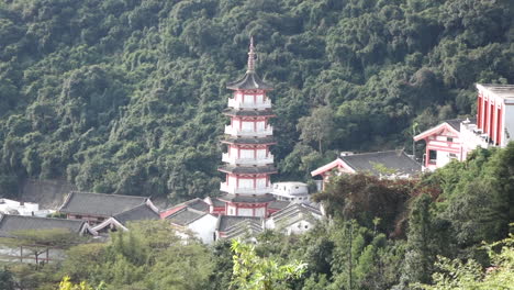 Day-establishing-shot-of-Chinese-Buddhist-temple