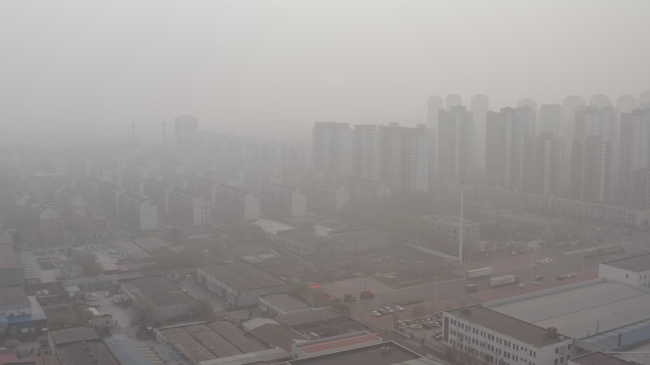 Smog and extreme air pollution plague Tianjin's factory area in China