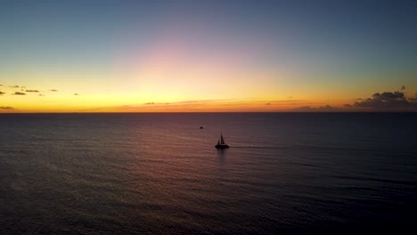 Una-Hermosa-Puesta-De-Sol-En-Aruba