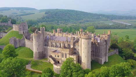 Schöne-Antenne-Des-Arundel-Castle-Oder-Des-Gotischen-Mittelalterlichen-Palastes-In-West-Sussex-England-2