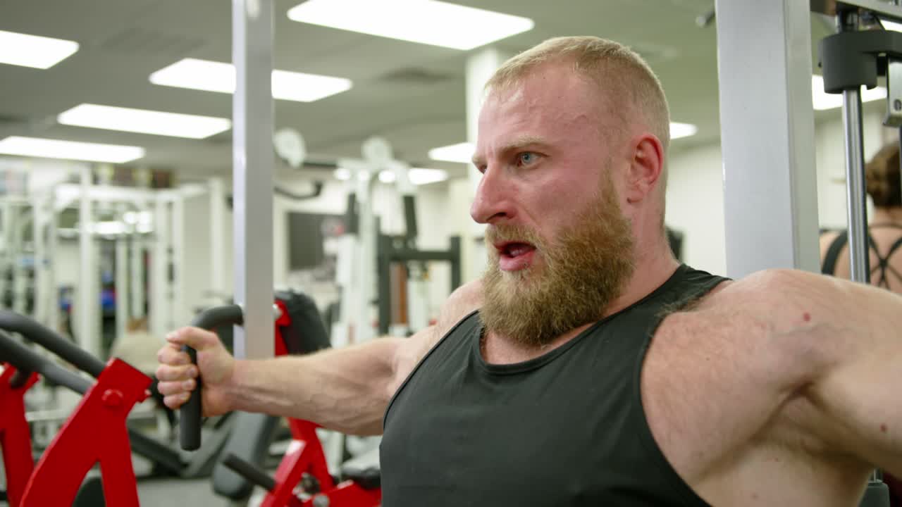 Physical and muscle weight training for body building workout