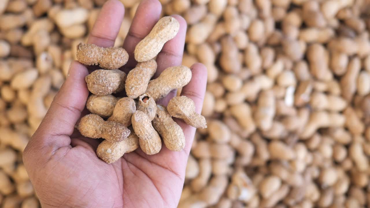 un puñado de cacahuetes