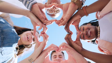 Friends-group,-heart-hands