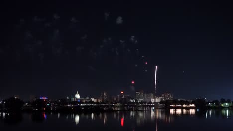 Harrisburg,-Pennsylvania---July-4,-2022:-Fireworks-over-the-capital-city-of-Harrisburg,-Pennsylvania-from-across-the-Susquehanna-River-in-high-speed